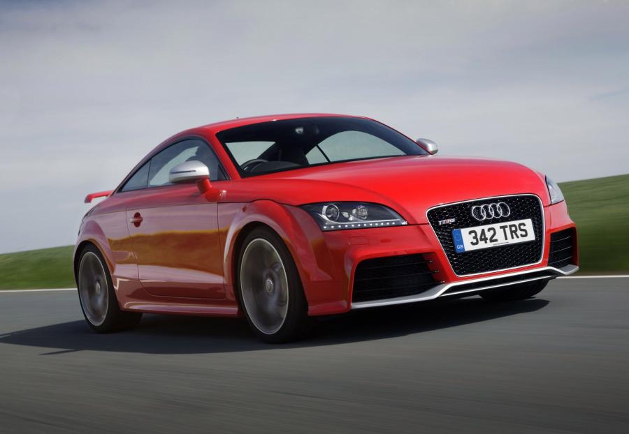  Audi TT RS Coupe (8J) 2009 года  (UK) (фото 5 из 21)